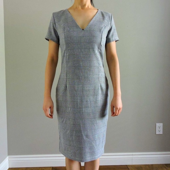 NWOT Cefian Grey Plaid-pattern Business V-Neck Pencil Dress w/ Short Sleeves - Picture 4 of 9